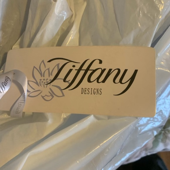 De’amore Boutique Tiffany Grad Dress (Originally Strapless) - Picture 8 of 8